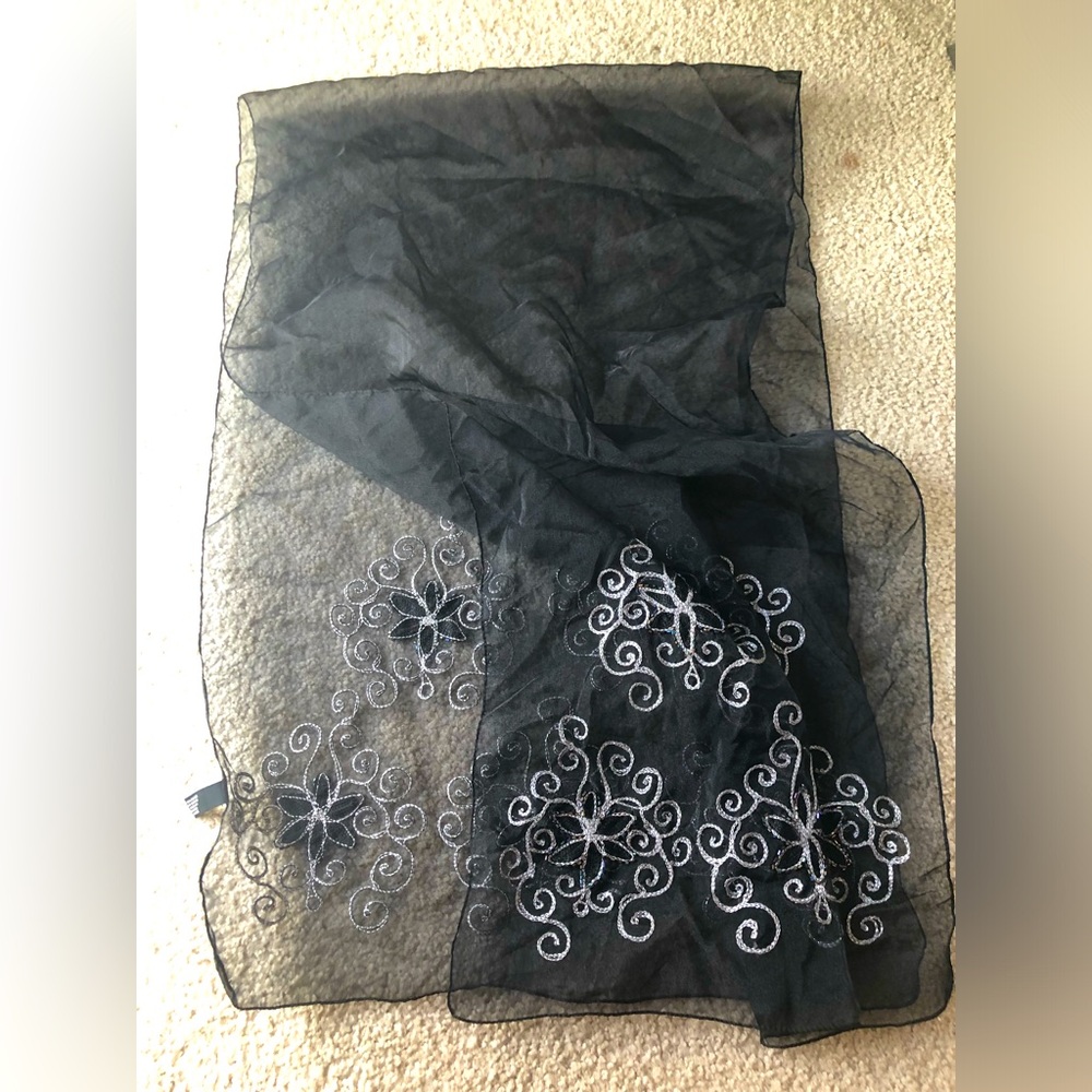 Gorgeous Sheer Shawl/Scarf large 70” vintage